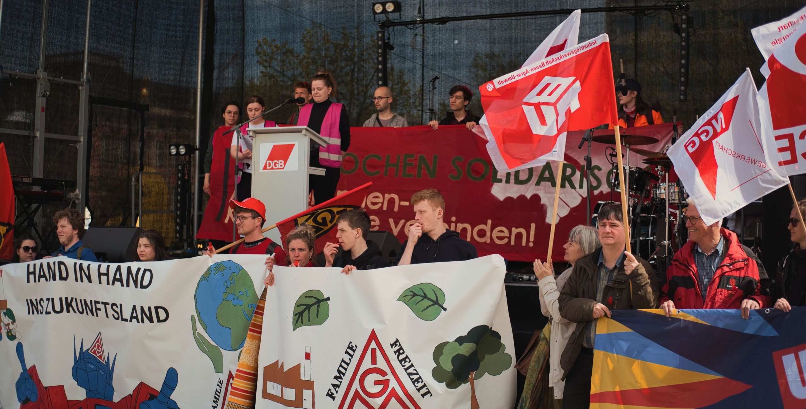 Unge­bro­chen soli­da­risch: Arbeiter*innen- und Kli­ma­kämp­fe ver­bin­den!